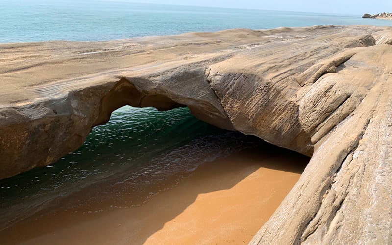 ساحل نایبند خلیج فارس