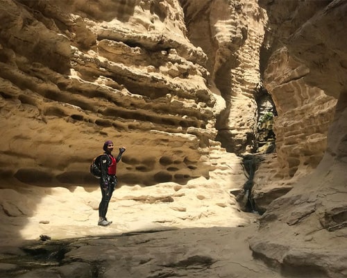 تنگه درزو